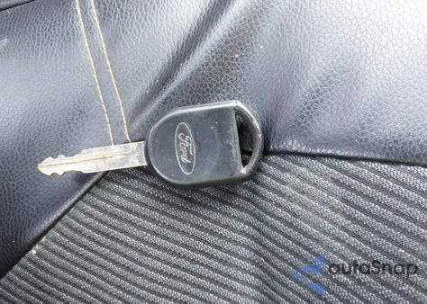 2009 Ford F-150 Fx4/Lariat/Xl/Xlt z USA, uszkodzony, nr VIN 1FTPX14V39FB15160